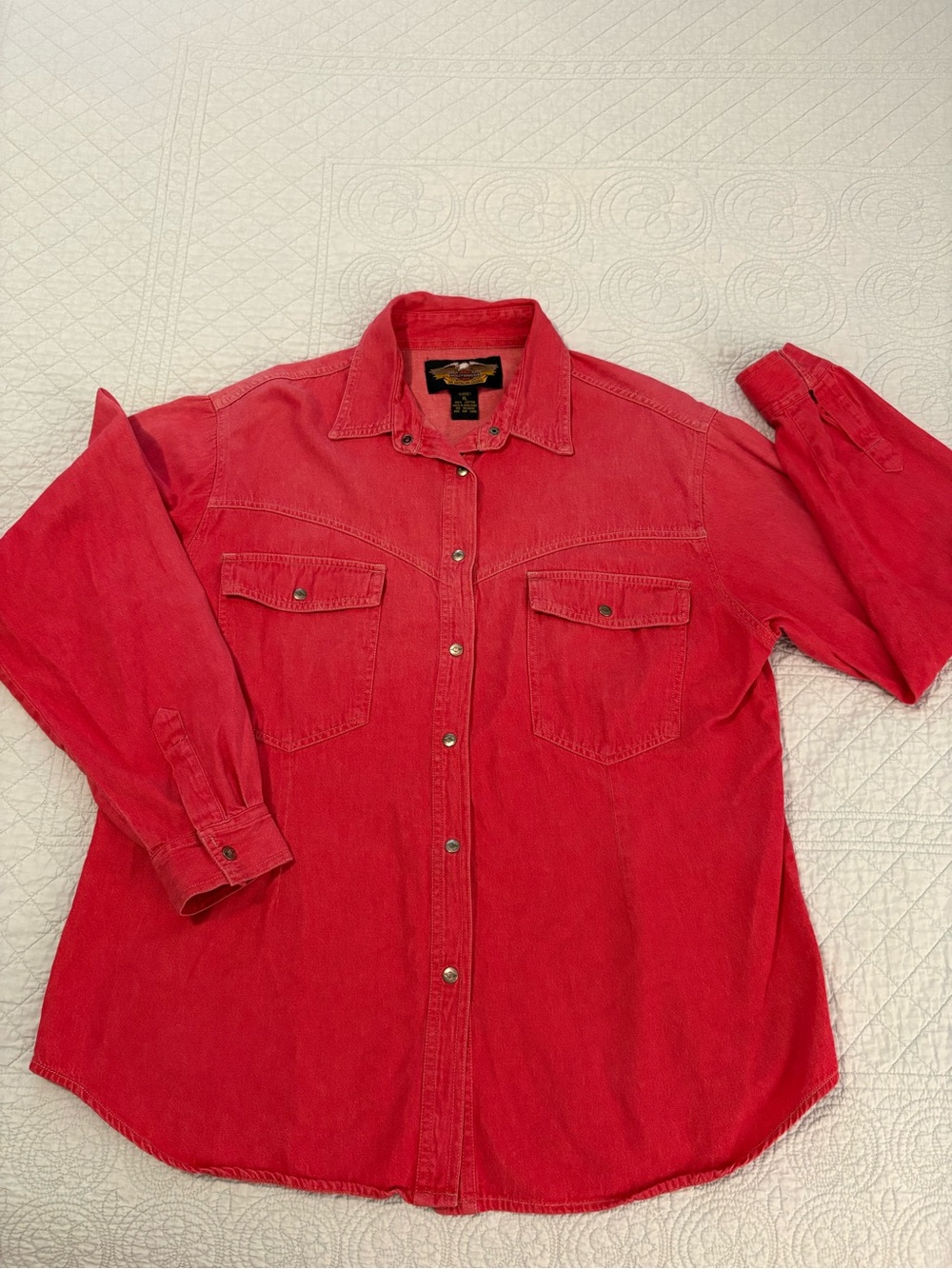 Vintage 90’s Harley-Davidson denim western snap shirt. Size XL.